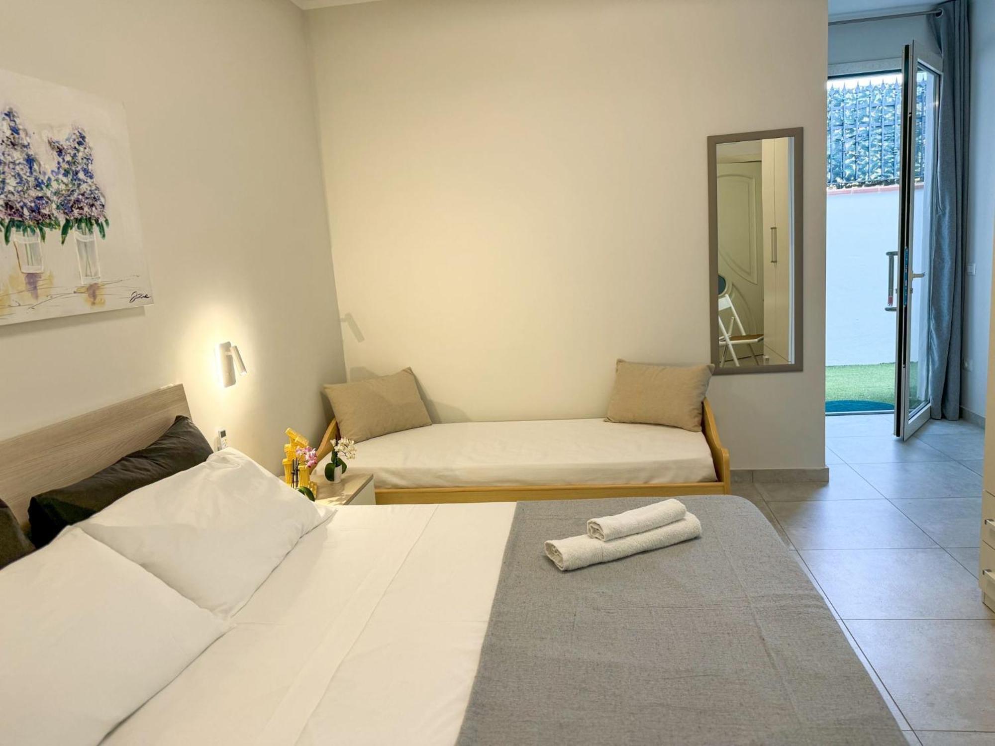 Vicoletto Fiorito Hotel Porto Empedocle Exterior photo